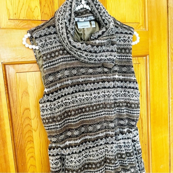 Athleta Womens Brown Fair Isle Vest Sz XS Goose Down Puffer Jacket Zip Pockets - Picture 2 of 8